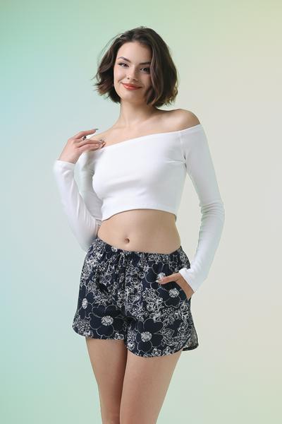 Quần short nữ Vera kate in - V0756