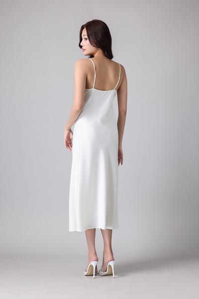 Đầm dài Vera by Chipu satin trơn phối ren - C0044