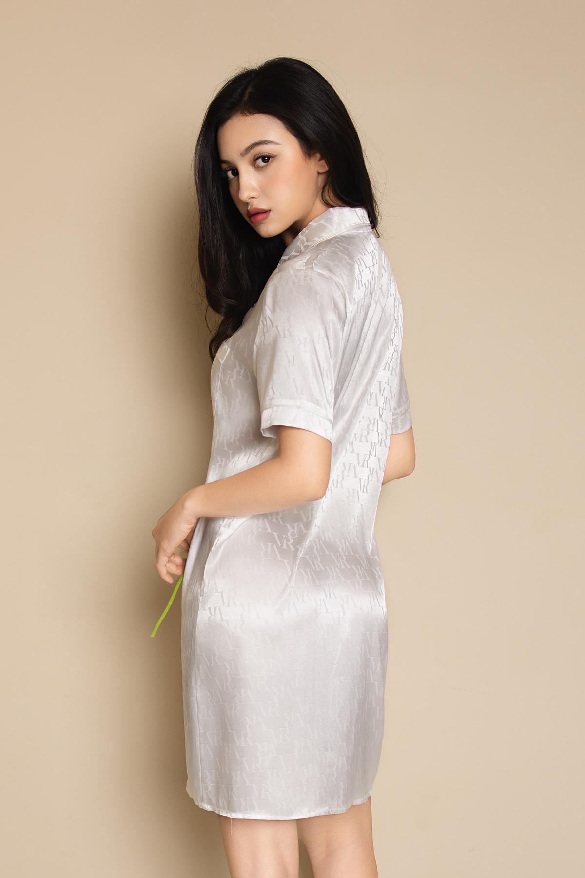 Đầm pijama Vera satin Jacquard tay ngắn - V0782