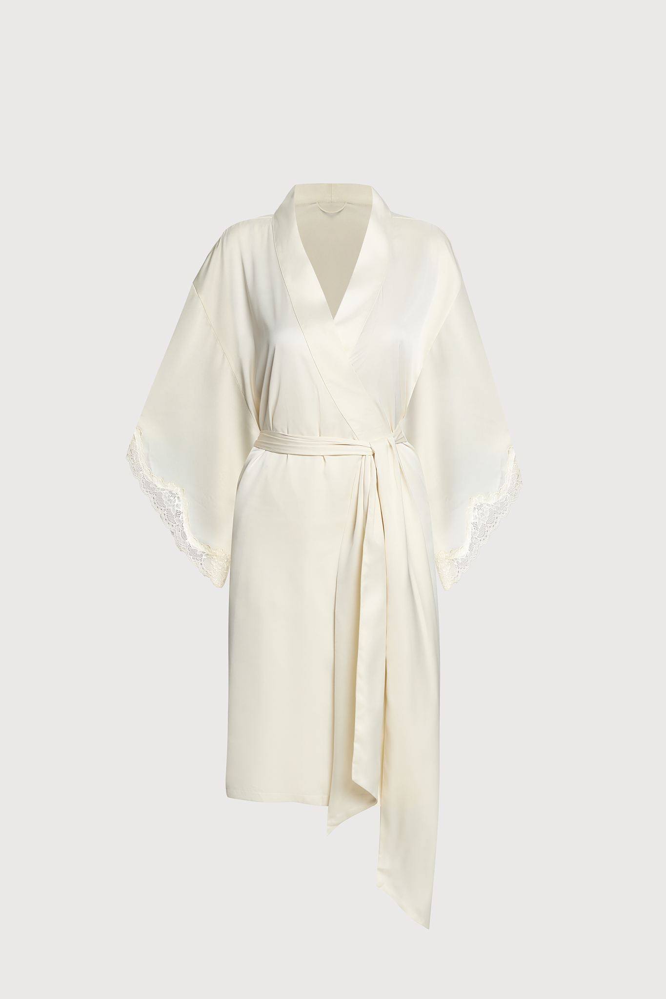 Áo khoác kimono Vera by Chipu satin trơn phối ren - C0045