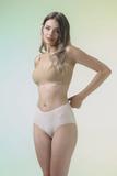 Quần lót bikini High-waist nữ Misaki seamless- M1017