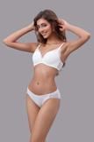 Quần lót bikini nữ Vera microfiber phối ren - V0720