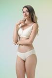 Quần lót bikini nữ Misaki seamless - M1056