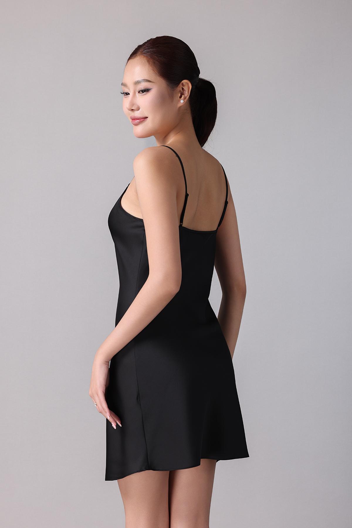 Đầm ngắn nữ Vera latin trơn hai dây - V0771