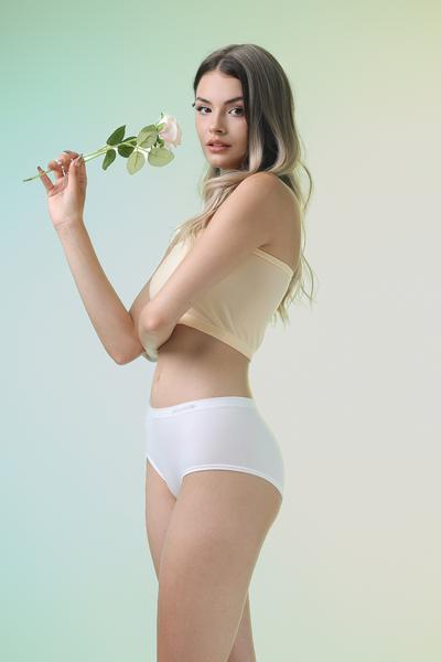 Quần lót lưng cao nữ Misaki polyamide trơn - M1080