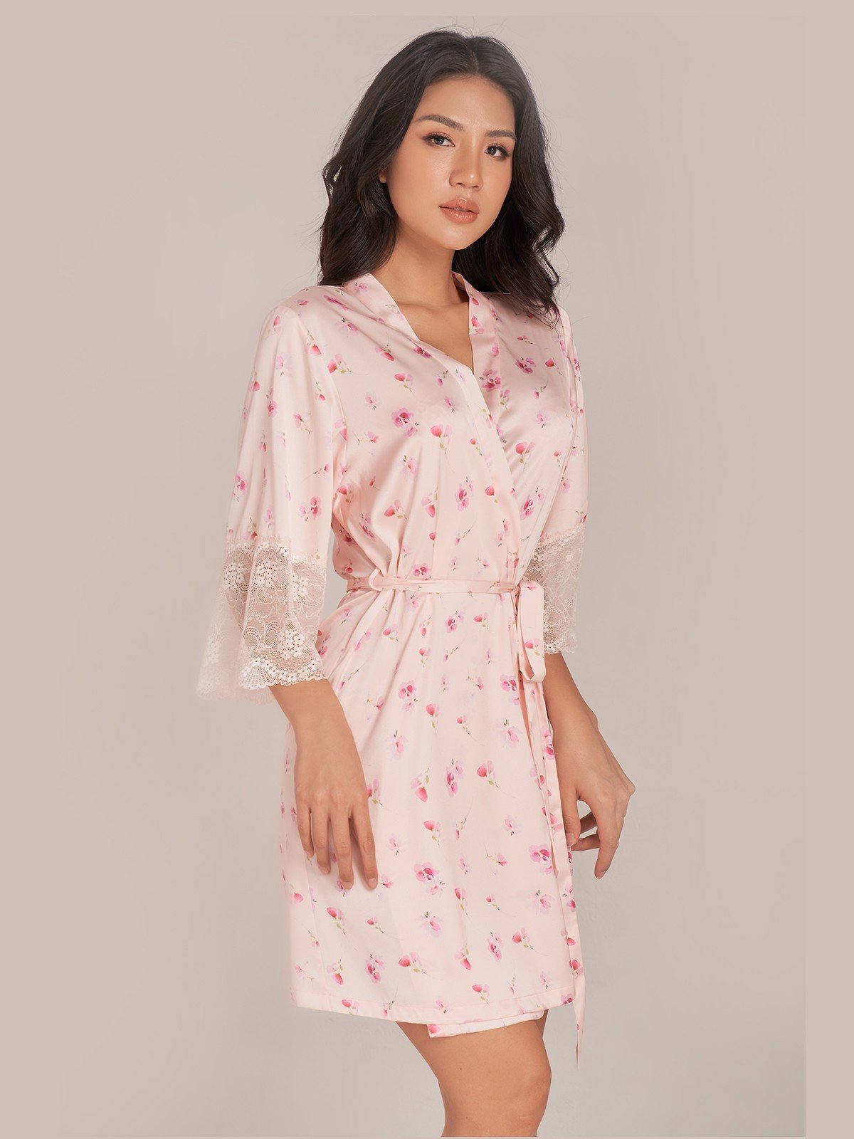 Kimono VERA satin phối ren Misty Florals - 0148